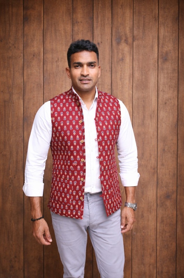 Silk & Cotton Reversible Quilted Jacket - Image 3